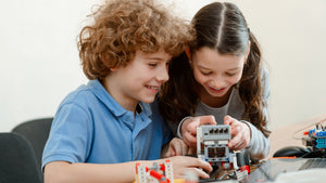 Understanding the Benefits of STEM Toys for Children